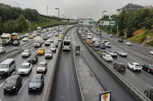 İstanbul’da trafik yoğunluğu yüzde 63’ü buldu