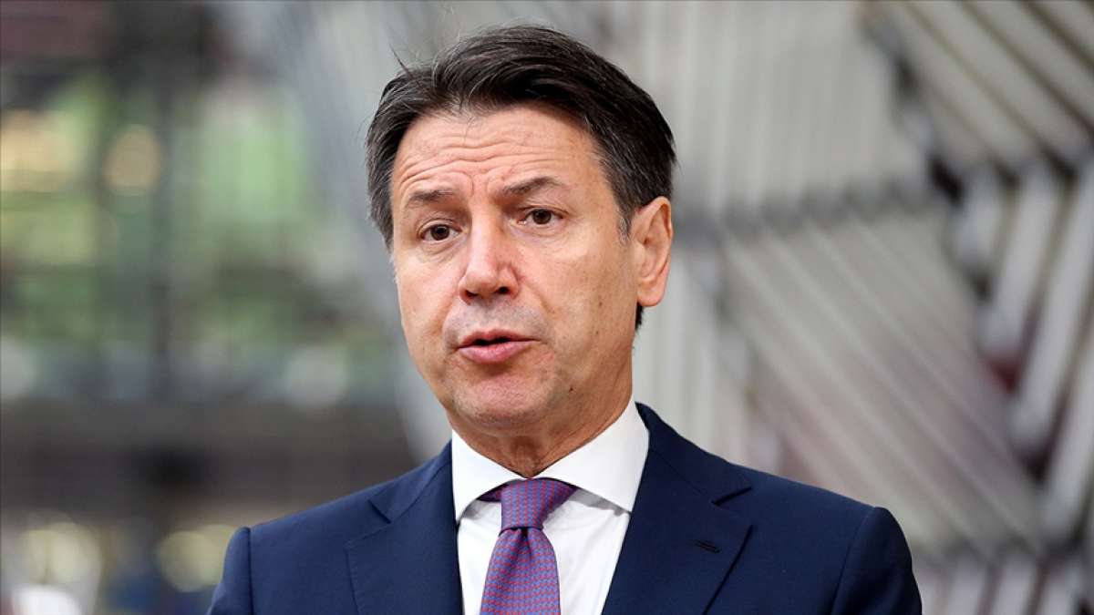 İtalya'da Başbakan Conte istifa etme niyetinde