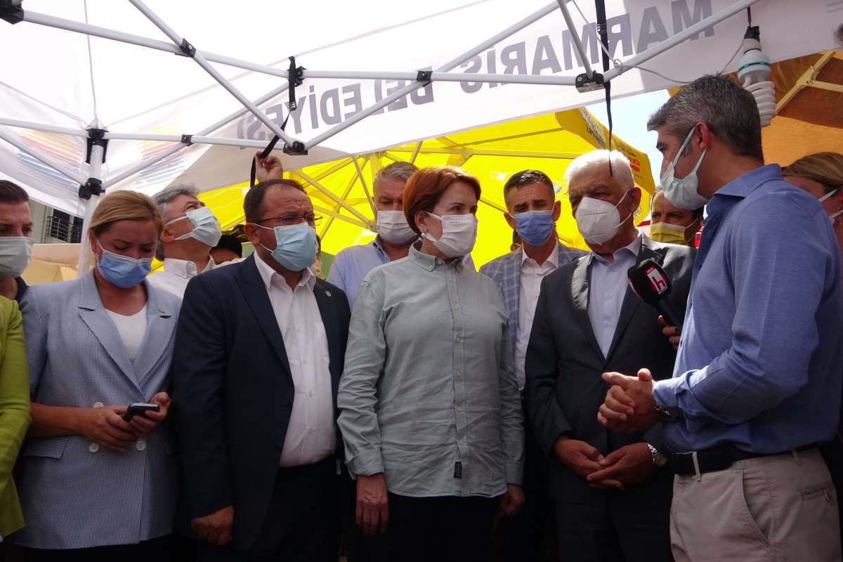 İYİ Parti Genel Başkanı Akşener orman yangınının sürdüğü Marmaris'te
