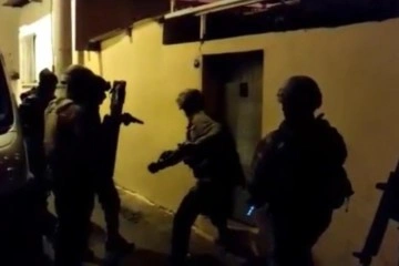 İzmir’de film sahnelerini aratmayan 'Torbacı' operasyonu: 141 gözaltı