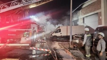 İzmir&rsquo;de kimya imalathanesinde yangın: 1 ölü, 1 yaralı