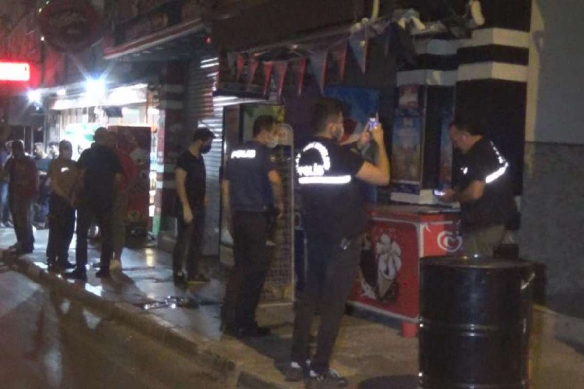 İzmir'de moto kuryelerin kavgası kanlı bitti: 1 ölü