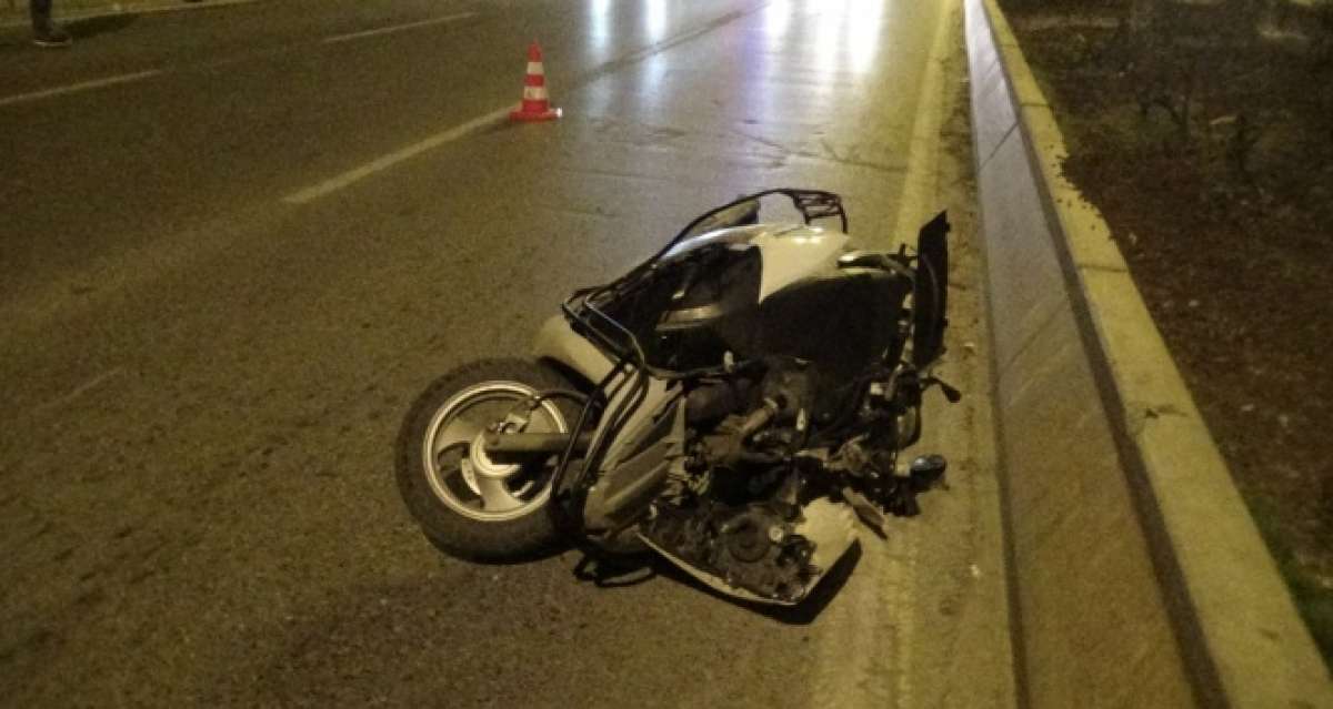 İzmir'de motosiklet sürücüsü kazada ağır yaralandı