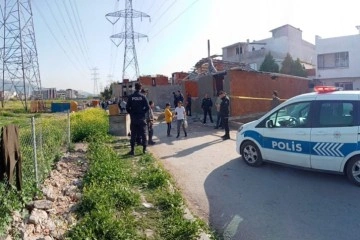İzmir'de pompalı tüfekle vurulan kişi hayatını kaybetti