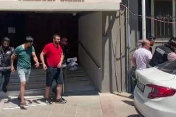İzmir'deki sahte içki operasyonunda 2 tutuklama