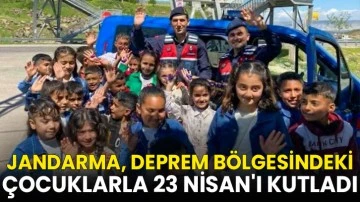 Jandarma, deprem bölgesindeki çocuklarla 23 Nisan'ı kutladı