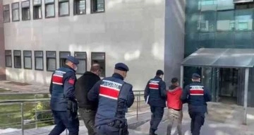 Jandarmanın yakaladığı aranan 25 şahıstan 21’i tutuklandı