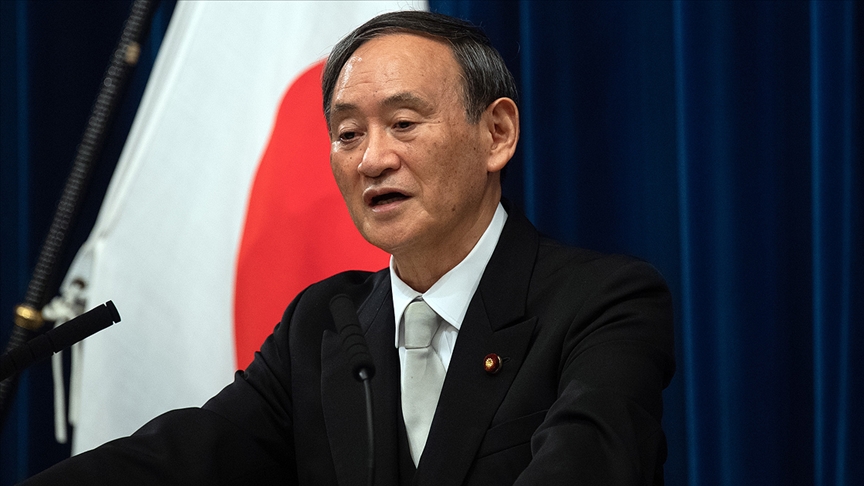 Japonya Başbakanı Suga: Ağır hastalar için yatak kapasitesi zorlanıyor