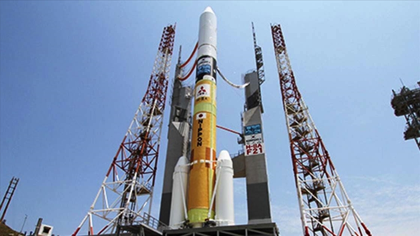 Japonya yüksek hız kapasiteli iletişim uyduları fırlattı