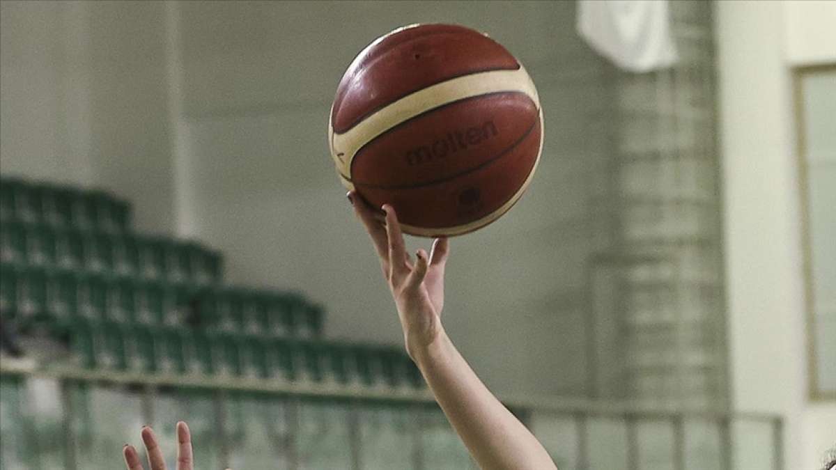Kadın basketbolunda Ankara'da derbi heyecanı yaşanacak