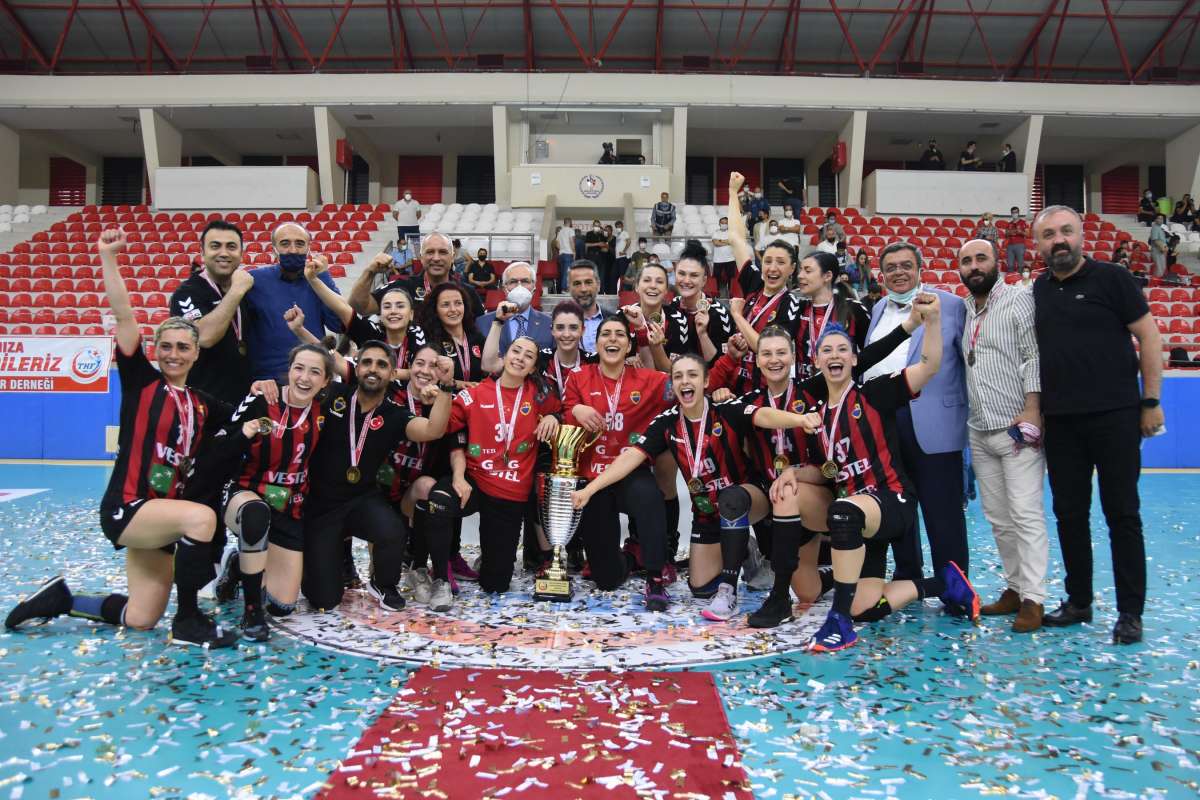 Kadınlar Türkiye Kupasında şampiyon Kastamonu Belediyespor