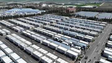 Kahramanmaraş'ta 2 bin 880 konteynerde 11 bin depremzede kalıyor