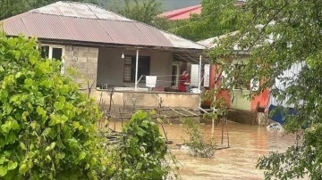 Kahramanmaraş'ta şiddetli yağış sel ve taşkınlara neden oldu