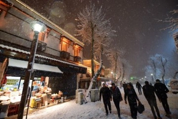 Kahramanmaraş'ta son 20 yılın en yüksek kar yağışı