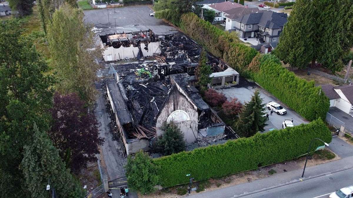 Kanada'da bir kilise daha 'şüpheli' yangında kül oldu