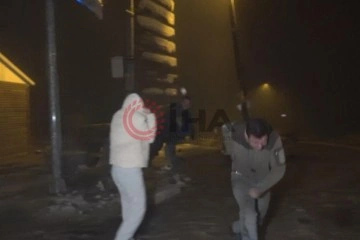 Kar yağışını duyan vatandaşlar Uludağ’a koştu