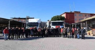 Karpuzlu’da deprem bölgeleri için toplanan yardımlar yola çıktı