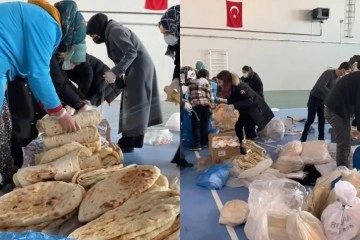 Kars’ta kadınlar pişirdikleri ekmekleri deprem bölgesine gönderdi