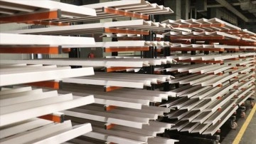 Kastamonu'da &uuml;retilen kapılar Arap &uuml;lkelerinden talep g&ouml;r&uuml;yor