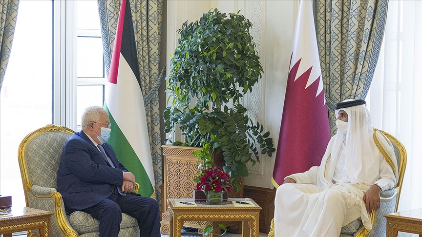 Katar Emiri ve Mahmud Abbas Filistin'deki gelişmeleri görüştü