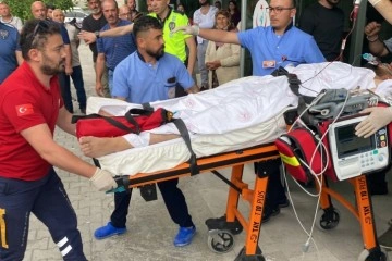 Kavgada göğsünden bıçaklandı, hava ambulansı ile Konya'ya sevk edildi