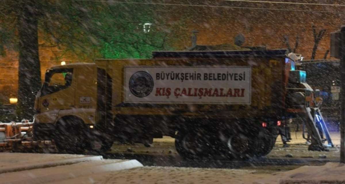 Kayseri'de kapanan 104 yol ulaşıma açıldı
