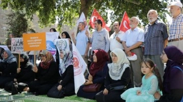Kayserili annelerden Diyarbakır annelerinin oturma eylemine destek