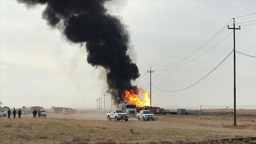 Kerkük'te DEAŞ'ın saldırdığı iki petrol kuyusu beş gündür yanıyor