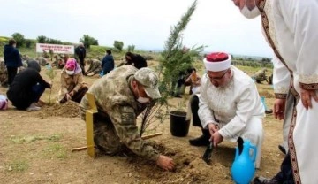 Kıbrıs şehitleri için asker ve din adamları 18 Mart'ta bir araya geldi