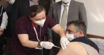 Kilis’te TURKOVAC aşısı vurulmaya başlandı