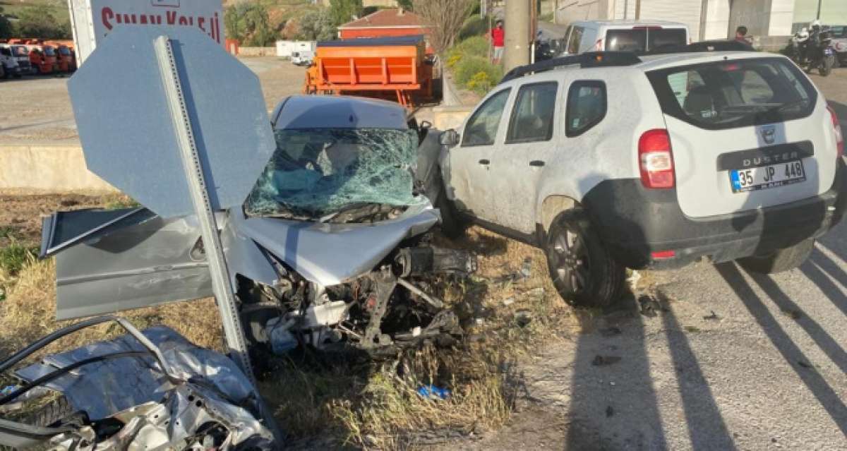 Kırşehir'de trafik kazası: 2 ölü, 2 yaralı