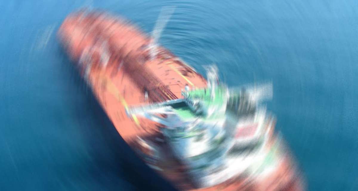 Kızıldeniz'de İran'a ait gemiye saldırı iddiası