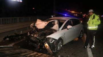 Kocaeli'de otomobilin minibüse çarptığı kazada 6 kişi yaralandı