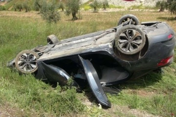 Kontrolden çıkan araba devrildi: 1 yaralı