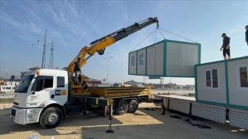 Konya Büyükşehir Belediyesi Hatay'a ilk konteynerleri yerleştirmeye başladı