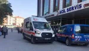 Konya&rsquo;da iki otomobil çarpıştı: 4 yaralı