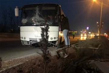 Konya’da servis midibüsleri çarpıştı: 6 yaralı
