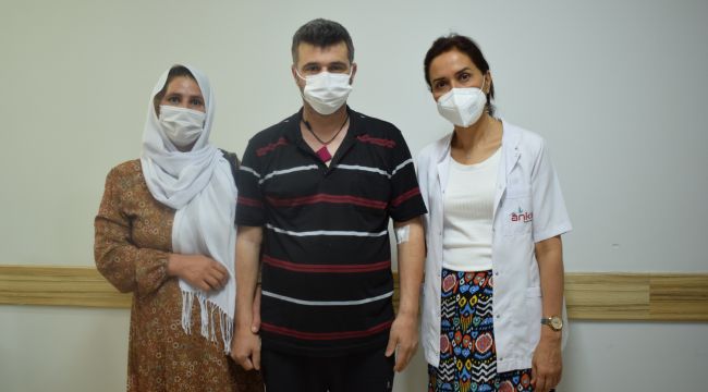 Korona virüs hastası 35 günlük yaşam mücadelesini kazandı