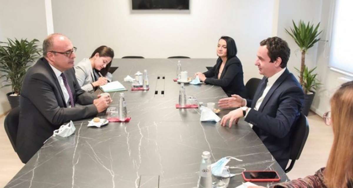 Kosova Cumhurbaşkanı Sadriu'dan Büyükelçi Sakar'a teşekkür