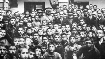 Kurtuluş meşalesi 104 yıl önce Samsun'da yakıldı! Atatürk’ü Anma, Gençlik ve Spor Bayramı