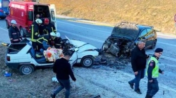 Kütahya'da acı kaza: Aynı aileden 1 ölü, 3 yaralı