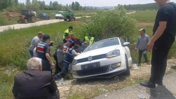 Kütahya'da feci kaza: 2 ölü 4 yaralı