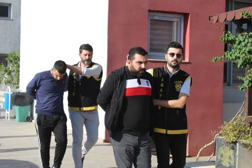 Kuzenini öldürdü: &quot;Ben sopayla dövdüm, bıçakla yaralamadım&quot;