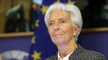 Lagarde: ECB fiyat baskılarına karşı faiz oranlarını artırmaya devam edecek