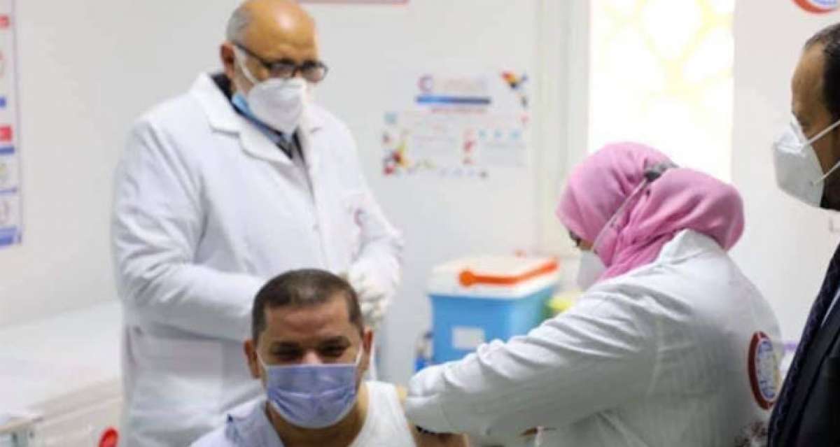 Libya'da korona virüse karşı aşılama başladı