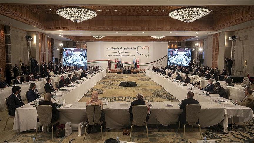 Libya’da taraflar geçiş döneminin Başkanlık Konseyi ve hükümetinin yetkilerini tartışıyor