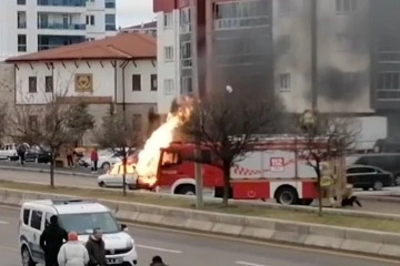 LPG'li otomobil alev topuna d&ouml;nd&uuml;: 1 yaralı