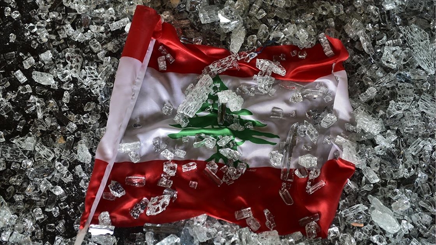 Lübnan parlamentosu Beyrut Limanı patlamasında hayatını kaybedenleri şehit sayan yasayı kabul etti