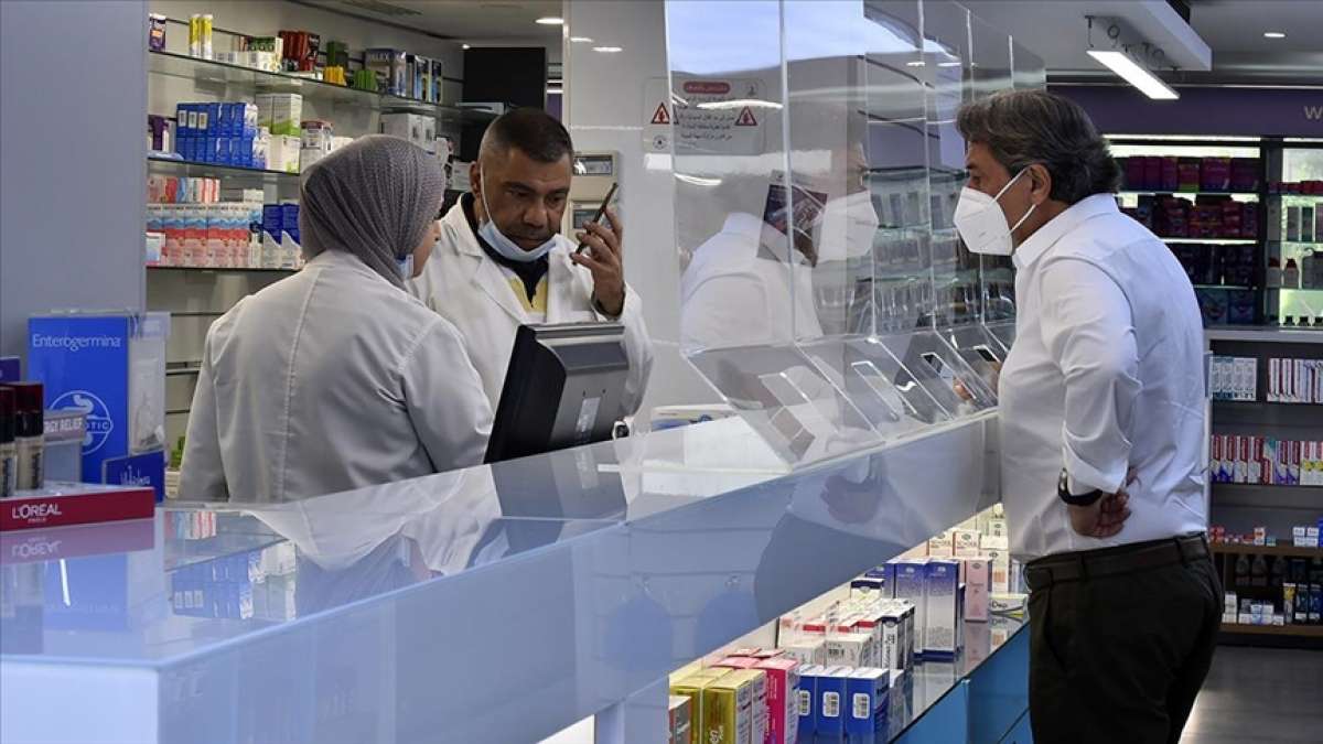 Lübnan'daki eczaneler ilaçların tükenmesi nedeniyle 'zorunlu kapanma' kararı aldı