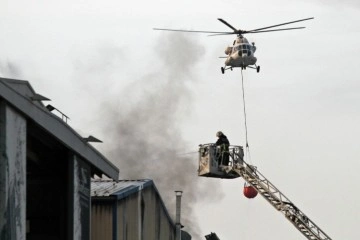 Lüks yat ve teknelerin bulunduğu tersane yangını 3 saatte söndürüldü